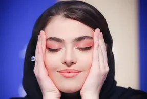 عکس عجیب ریحانه پارسا ؛ دختر فاسد و قمار باز!