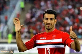 (عکس) احترام نظامی ‌کاپیتان پیشین پرسپولیس به کوروش کبیر