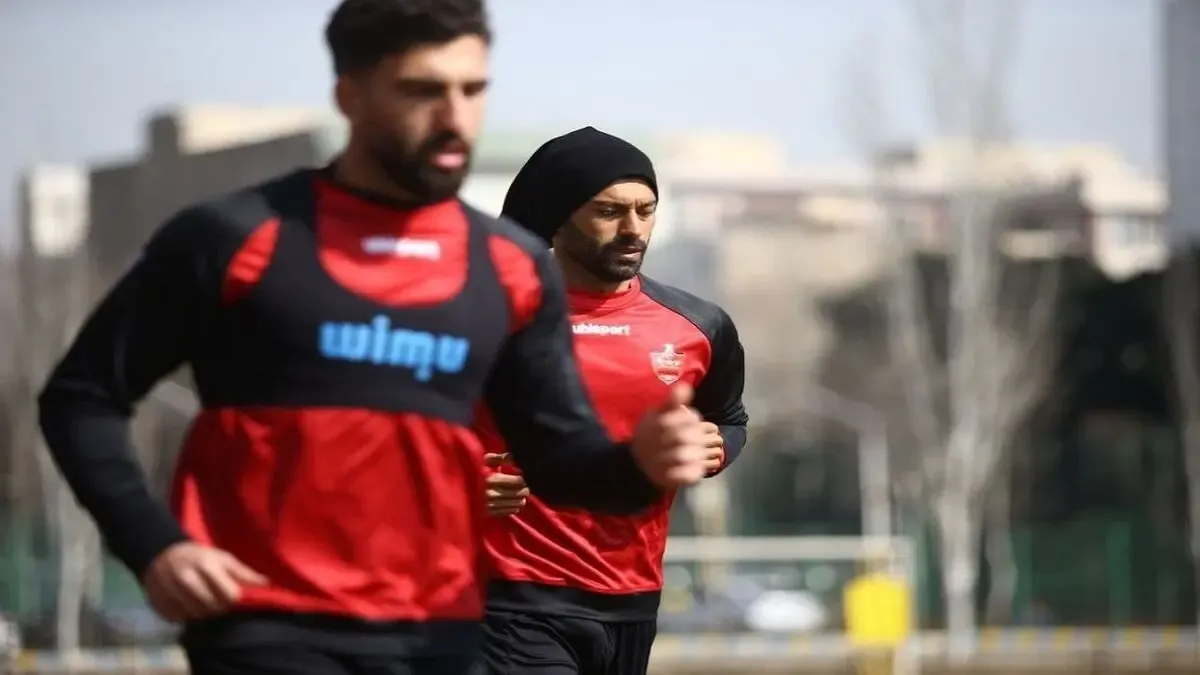 جنجال سربازی این بار در پرسپولیس؛ معما در کارت پایان خدمت پاکدل و رضائیان