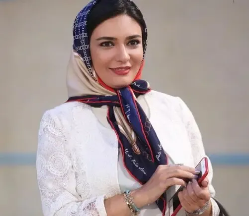 خبر ازدواج لیندا کیانی در برنامه زنده + ویدئو
