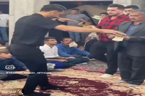 آواز شاد؛ پسر انرژیک جوری عروسیو با رقصش گرم کرد بزرگان مجلس پا شدن شاباش بارونش کردن
