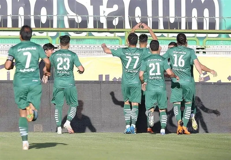 غایبان تیم ذوب‌آهن در دیدار با استقلال