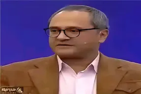 سکانس خندان؛ جناب خان به رامبد جوان میگه وضع حمل کردی ملت روده برن