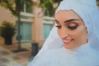 (ویدیو) عروسی یک خانواده لبنانی در لحظه انفجار بیروت