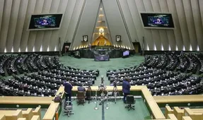 برگزاری آزمون برای اعمال رتبه‌بندی معلمان به هیچ عنوان قابل قبول نیست