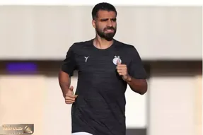 ستاره دفاعی استقلال بازی با هوادار را از دست داد
