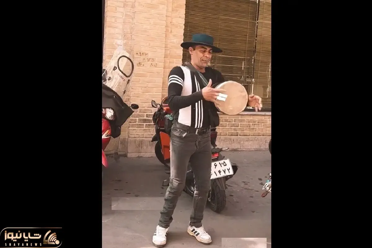 آواز خیابانی؛ ببینید این آقاهه چه ریتمیک شاد تنبک میزنه ملت کیف کردن!