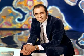 آواز اصیل؛ اجرای فوق العاده ایرج خواجه امیری که به زور رو پا ایستاده اما صدا بی نظیره