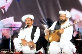 آواز جگرسوز؛ اجرای استاد غلامحسین غفاری به شکل گروهی که اشک آدمو بند نمیاره بسکه داغه