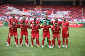 استقلال به دنبال خرید ستاره پرسپولیسی ها!