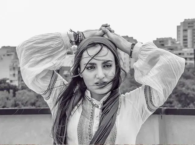 (عکس) استایل‌ متفاوت کیمیا اکرمی بازیگر روزهای ابدی