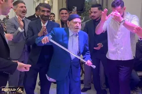 آواز شاد؛ حاجی بابا تو عروسی یه تکنویی میره که نبینی نصف عمرت بر فناست چیه خدایی