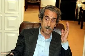 آواز شاد؛ بازیگرا برای تولد محمود بصیری سنگ تموم گذاشت زیبا ابرو کمون رو خوند