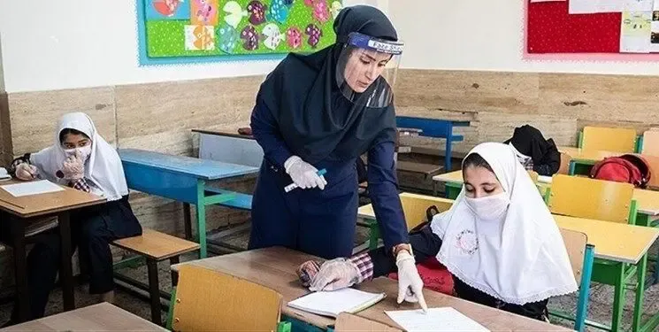 نظر رئیسی و دولتش درباره لایجه رتبه بندی معلمان چیست؟