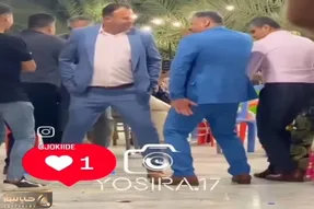 آواز شاد؛ رقص ژله ای لرزون این ۲تا مرد تو عروسی اینستا رو پوکوند اصن به قیافشون نمیاد