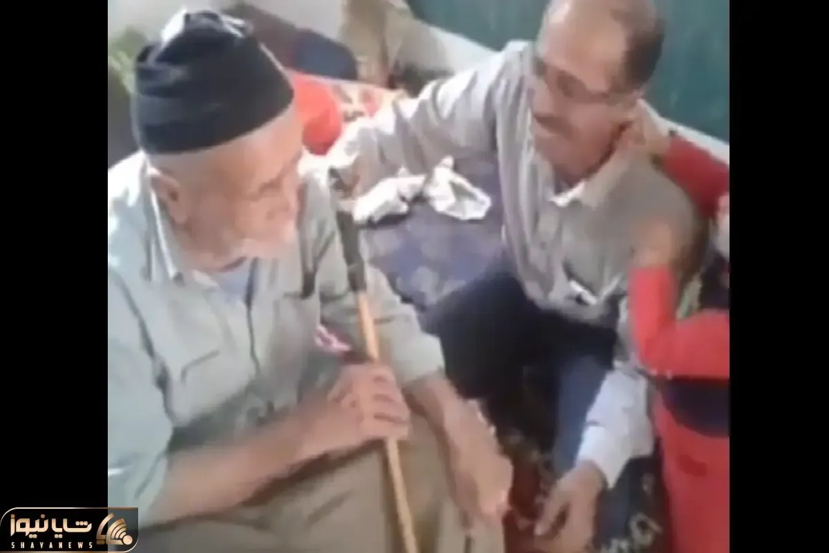 آواز محلی؛ پسره برای پدر کهن سالش چه با عشق آهنگ میخونه واقعا دست مریزاد!