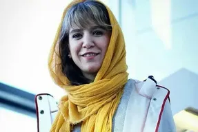 سلفی ستاره پسیانی با جواد عزتی و پژمان جمشیدی