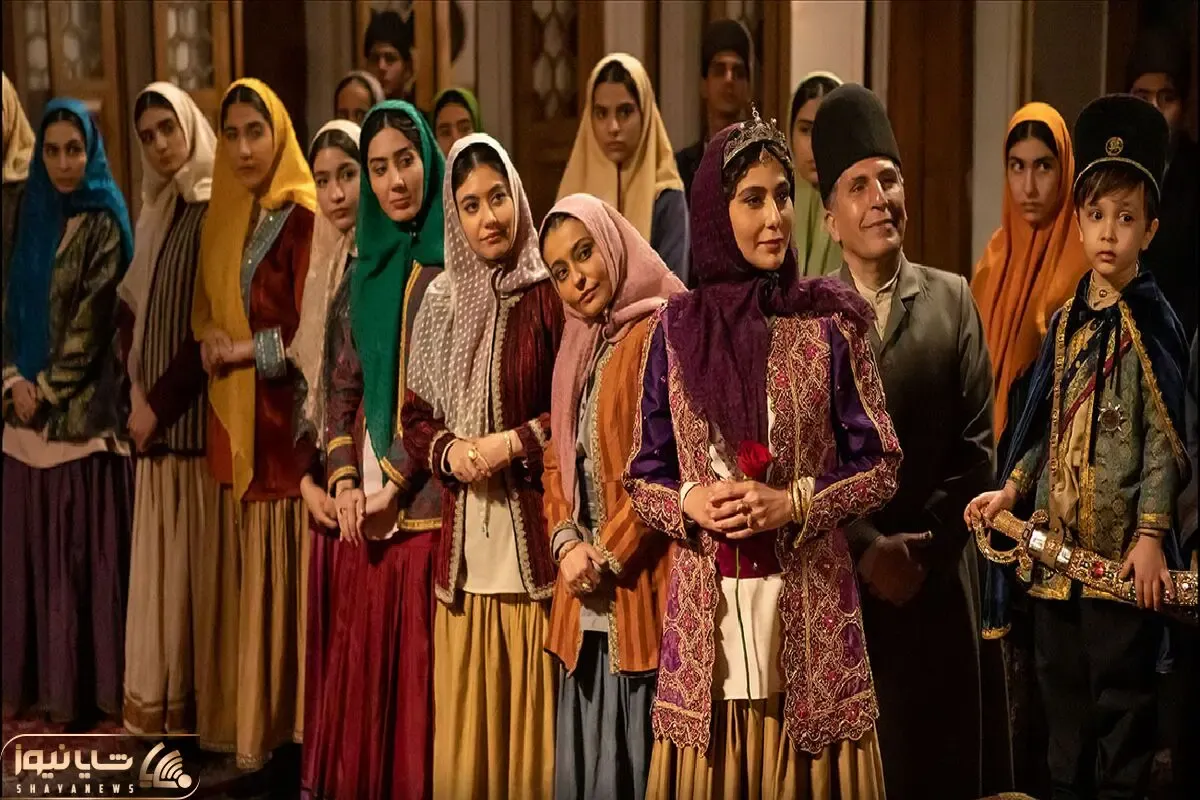 سوار ماشین زمان بشوید؛ رسم عجیب قلیان و گرز جواهرنشان در مراسم سلام قاجار