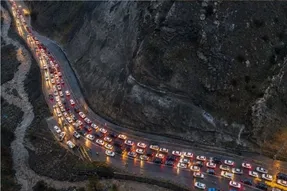 ترافیک سنگین در جاده چالوس و هراز؛ آخرین وضعیت راه‌های کشور