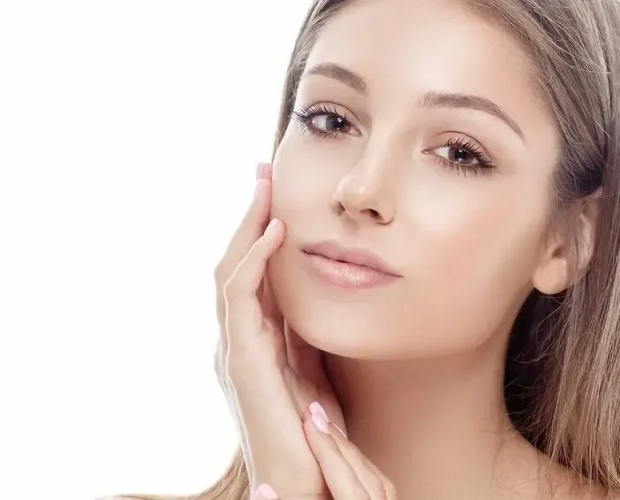 با رعایت چند نکته کاری کن تابستون نشده پوستت برق بزنه؛ ترفندهایی برای داشتن پوستی سالم