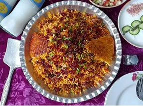 طرز تهیه قیمه لا پلو (قیمه شاه عباسی)؛ وای چقدر خوشمزس!