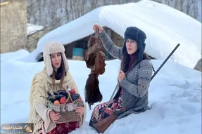 غذای خوش پخت دهاتی؛ پخت خوراک جذاب توسط دختران خوش پوش گیلانی با تم زمستانی