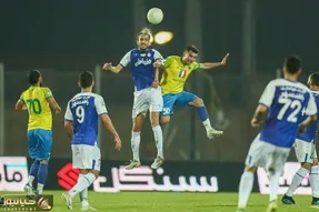 تنها غایب نفت برابر استقلال