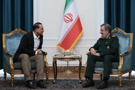 محسن رضایی دیدار با عاصم منیر را نپذیرفت؟