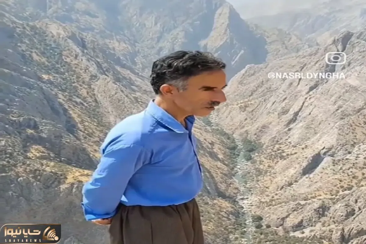 آواز شاد؛ پیرمرد سرخوش با ژست اومد بخونه صدا آیفونی که زیر بارون اتصالی کرده داد