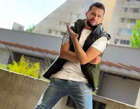 تیپ جدید سیاوش خیرابی جنجال به پا کرد؛ بهم میگن زشت شدی