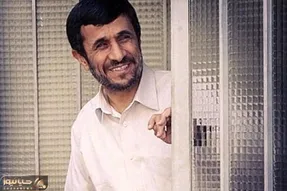 (عکس) محمود احمدی‌نژاد بعد از ۴ ماه دیده شد