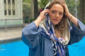 خانم بازیگر با استایلی رنگی در خانه ای شیک!