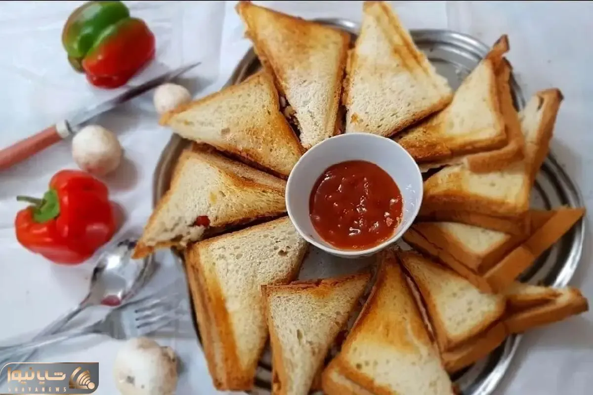 آموزش آشپزی؛ طرز تهیه اسنک مرغ با ساندویچ ساز