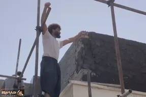 آواز شاد؛ بناها رو چوب بست چه رقصی میکنن فقط اونی که با کمچه میرقصه نیوفتن پایین