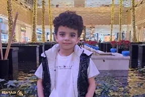 آواز شاد؛ بازیگر معروف فسقلی پایتخت با رفیقاش چه رقص و پایکوبی میکنن