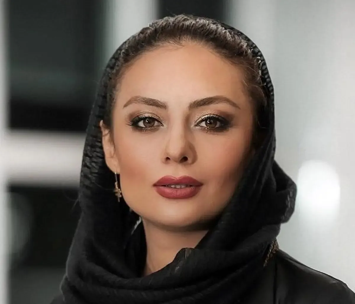 تابش آفتاب بر روی موهای نرم یکتا ناصر + عکس