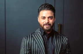 دانلود آهنگ بابک جهانبخش به اسم با من باش Ba Man Bash