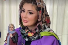 (عکس) هدیه خاصی که نیوشا ضیغمی گرفت؛ مجسمه ای از خودش!