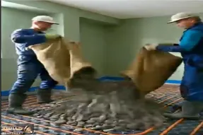 معماری خلاقانه؛ کف اتاق سنگ و کلوخ ریختن رزین کردن یه چی شد مامامیا ماماسیتا کاچلا