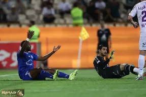 پیشکسوت استقلال از خجالت بازیکنان در آمد