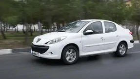 تولید پژو 207 صندوقدار با دنده دستی توسط ایران خودرو
