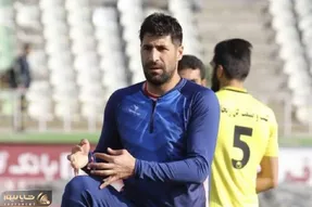 (عکس) کنایه جنجالی هاشم بیک زاده به داور بازی سپاهان - استقلال !