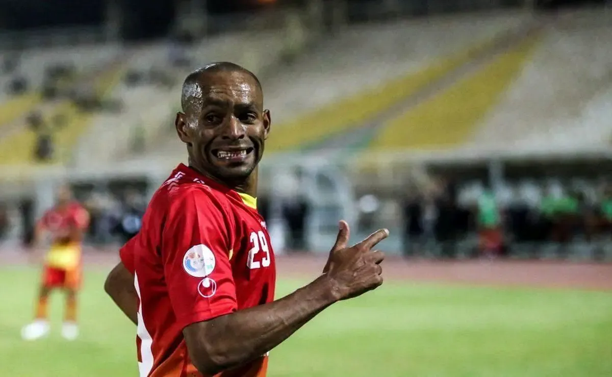 نقل و انتقالات استقلال و درخواست عجیب فولادی ها!