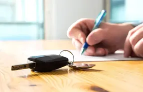 برگ سبز همان سند رسمی خودرو است