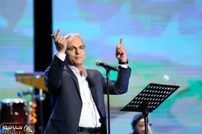 آواز بهشتی؛ مهران مدیری آهنگ شاه صنم رو جوری پر قدرت خوند که همه میخکوب صحنه شدن