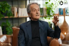 آواز تولد؛ شکل گیری آهنگ تولد که گره خورده با به دنیا آمدن پیکان از زبان روحانی