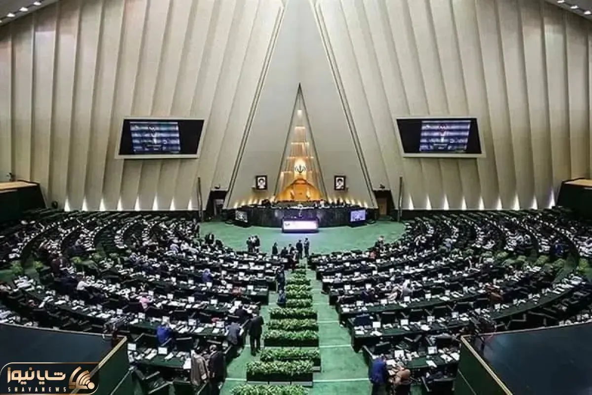 رییس مجلس قانون فوق‌العاده خاص کارمندان دولت را ابلاغ کرد