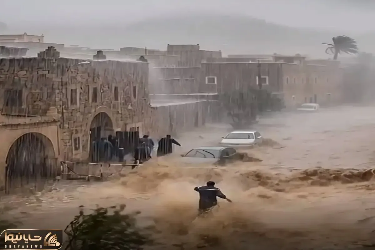 معماری طبیعت؛ دلم ریش شد برای مرد هر چی تو سیل میدوئه آب هلش میده عقب انگار نه انگار