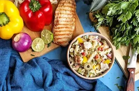 طرز تهیه یه سالادِ 