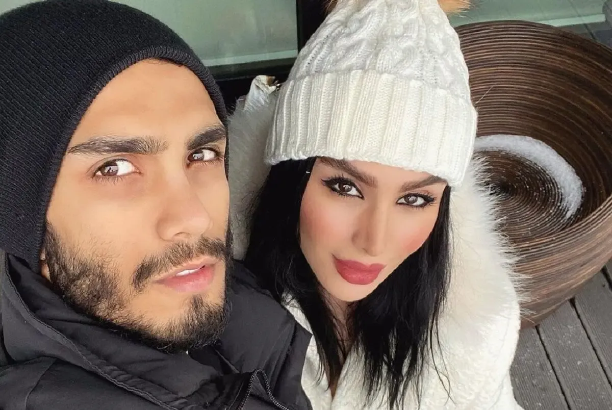 دنیا جهانبخت؛ فاسد و تن فروش گفت: بمیرم ایران نمیام!